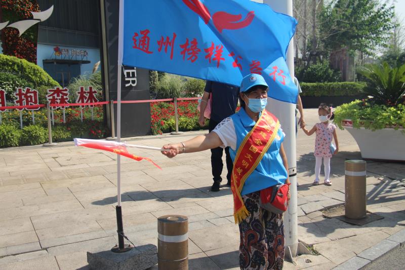 <strong>超粗假屌自慰正在播放</strong>